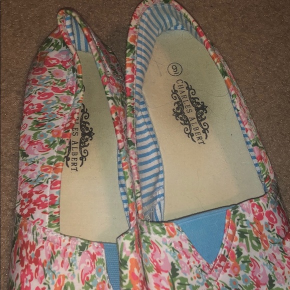 Charles Albert size 9 floral print slip on shoes - Picture 2 of 8